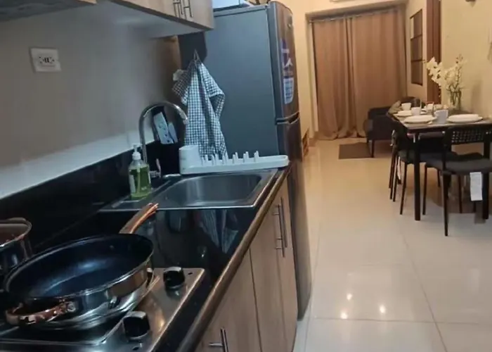 Pasay Fl Staycation Aparthotel 4*